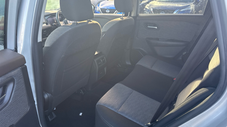 Nissan X-Trail 1.5 MHEV 163 N-Connecta 5dr Xtronic Petrol Station Wagon